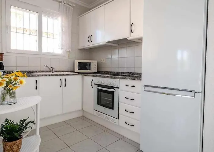 Paraiso Privado Con Piscina Alqueries 데니아